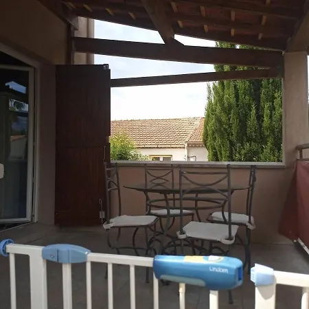 Casa Fiume - 6 Couchages Terrasse-plages-parking Aise -3 Ad 2 Enft 1 Bb アパート ツーロン
