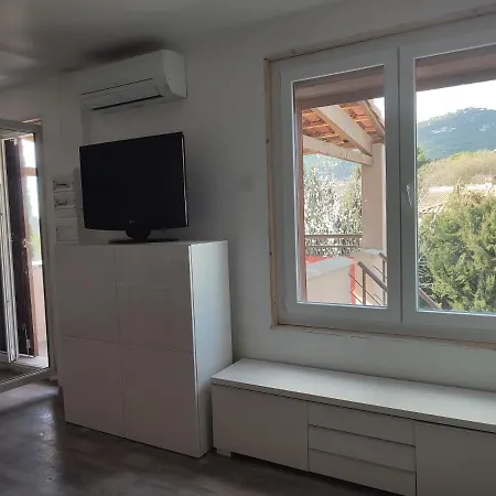 Casa Fiume - 6 Couchages Terrasse-plages-parking Aise -3 Ad 2 Enft 1 Bb アパート